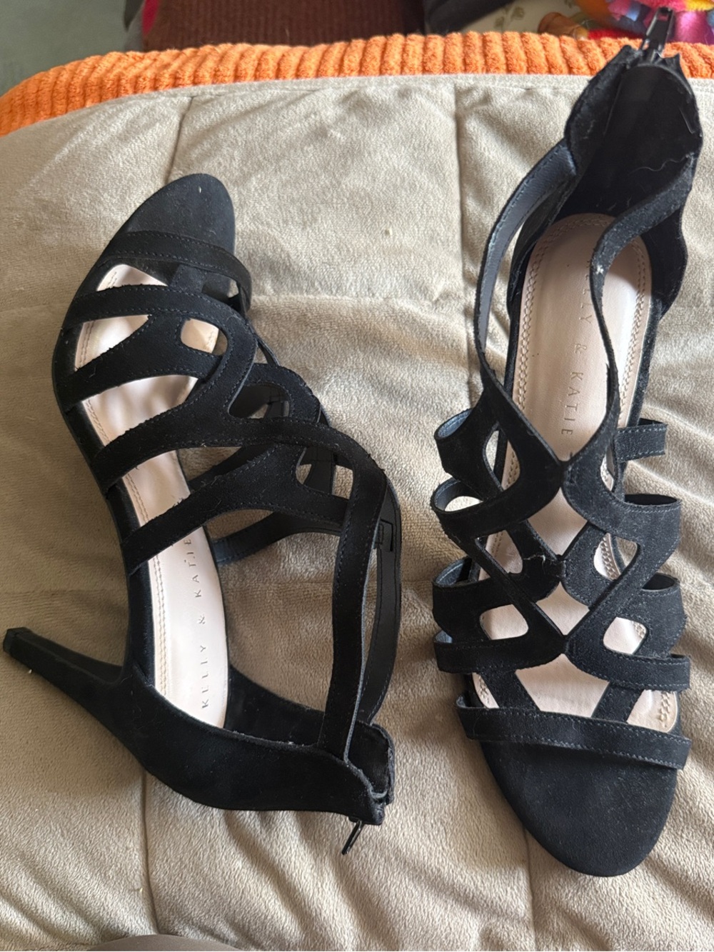 Kelly & Katie Black Cutout Strappy Heeled Sandals Size 9.5 Zippered